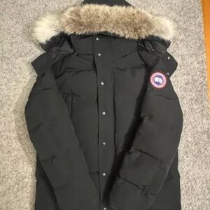 Black Men’s Puffer Parka with Fur-Trim Hood